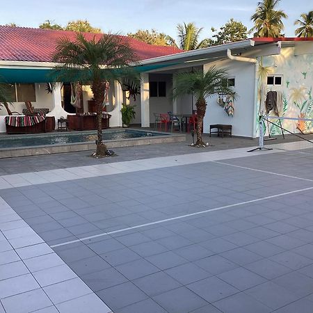 Casa De Pickleball Hotel La Playa Exterior photo