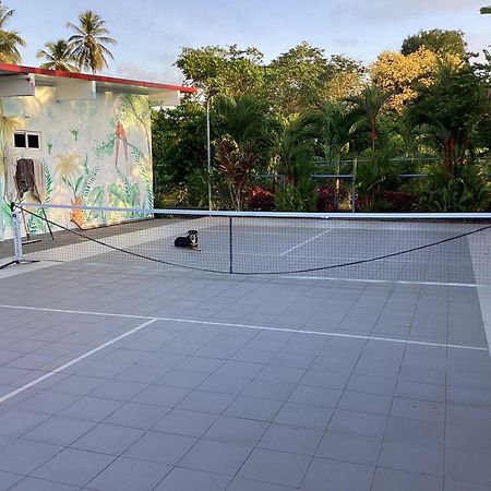 Casa De Pickleball Hotel La Playa Exterior photo